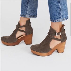 Free People Cedar Suede Platform Clog